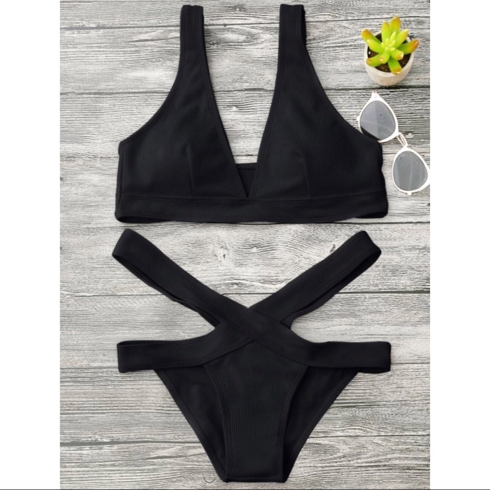 Black Plunge Bikini Top & Bandage Bottoms